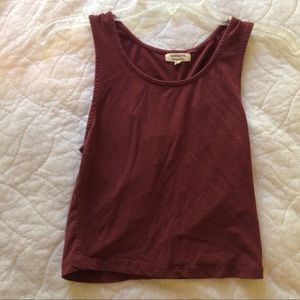 CROP TOP WITH CUT BACK