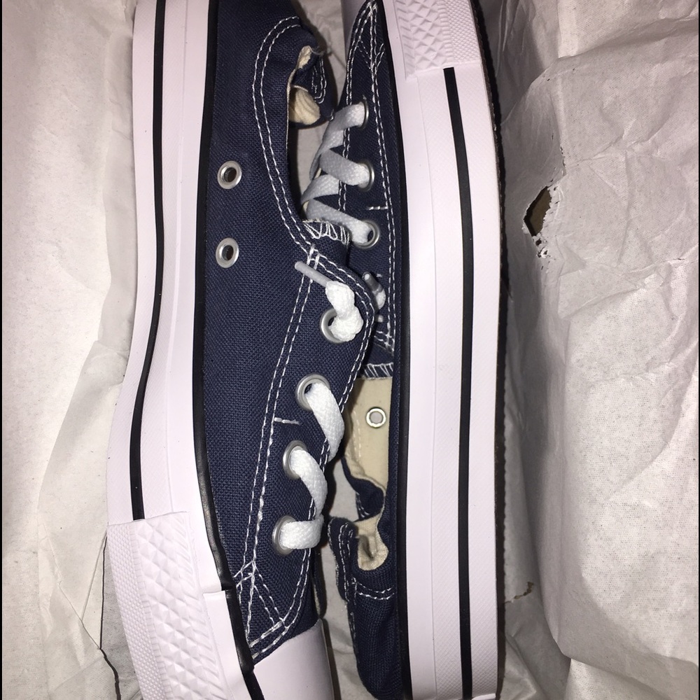 Navy Converse Shore Line Slip - Picture 2 of 4