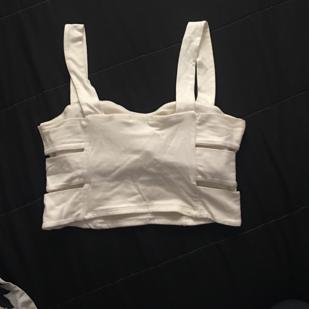 Crop Top - Picture 2 of 3