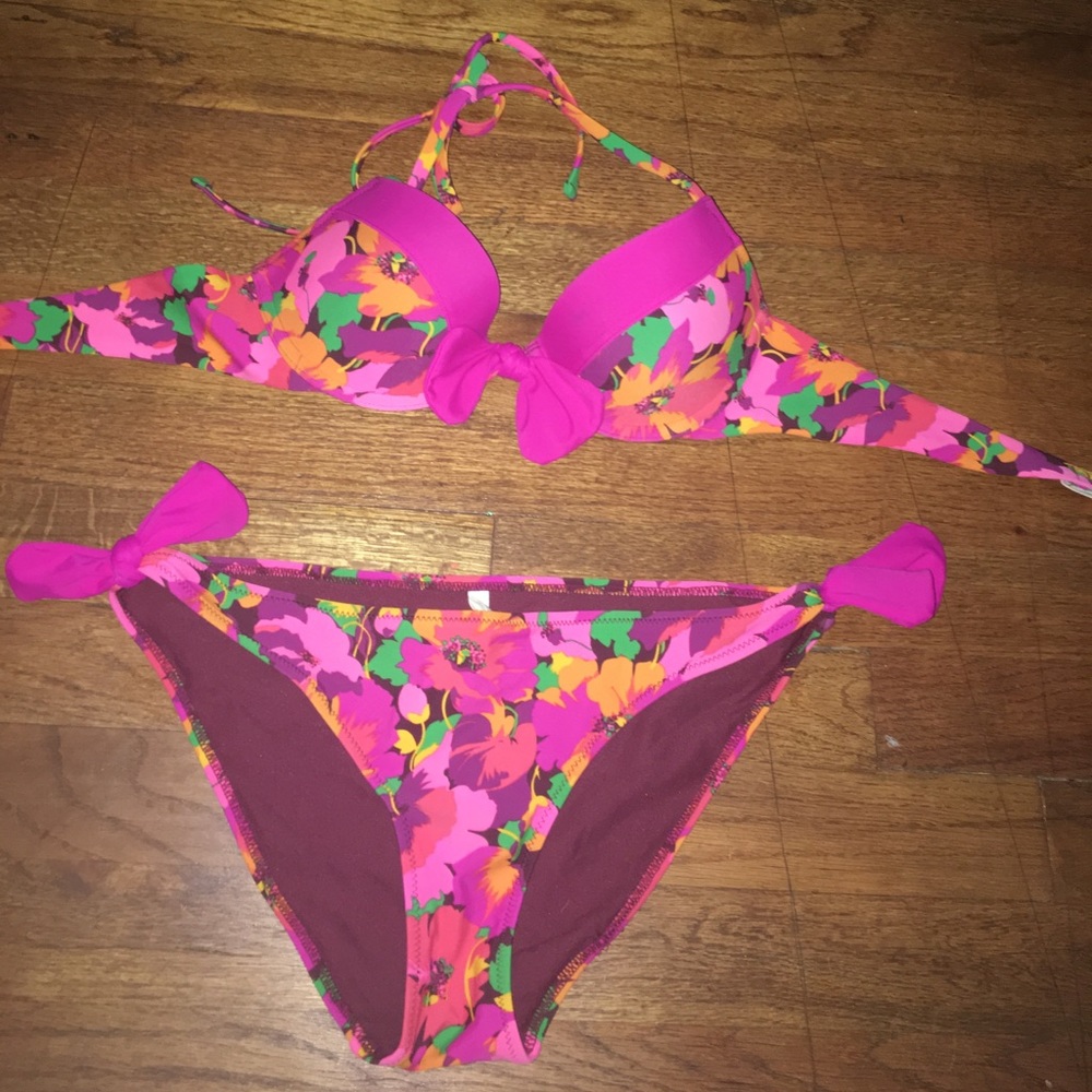 Floral print push up bikini