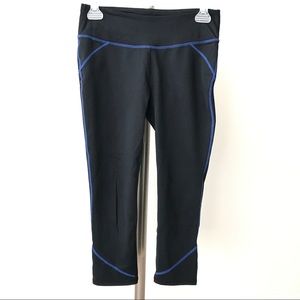 *Price Drop*Fabletics Lima Capri Black/Blue Stitch