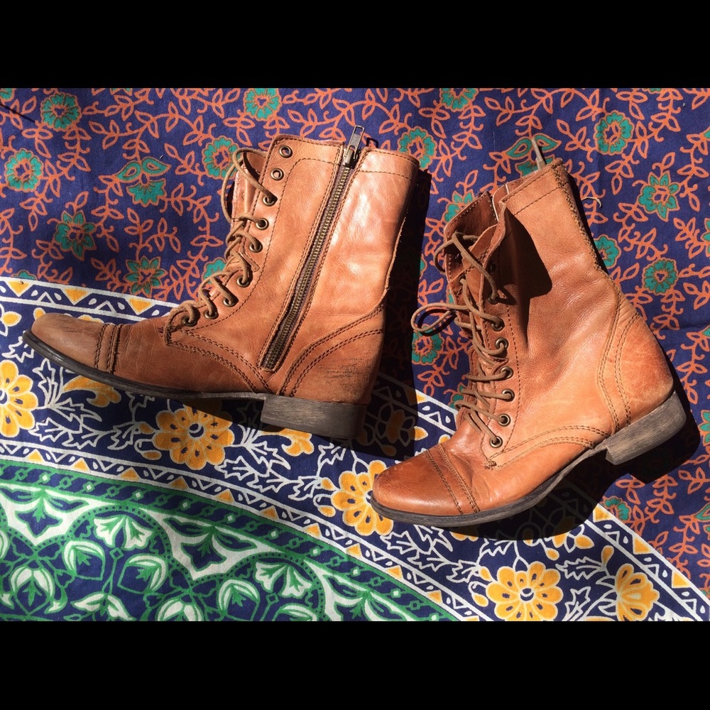 🌸Steve Madden Brown Leather Combat Boots🌸