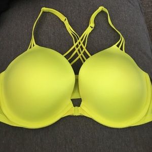 Victoria's Secret very sexy push up bra