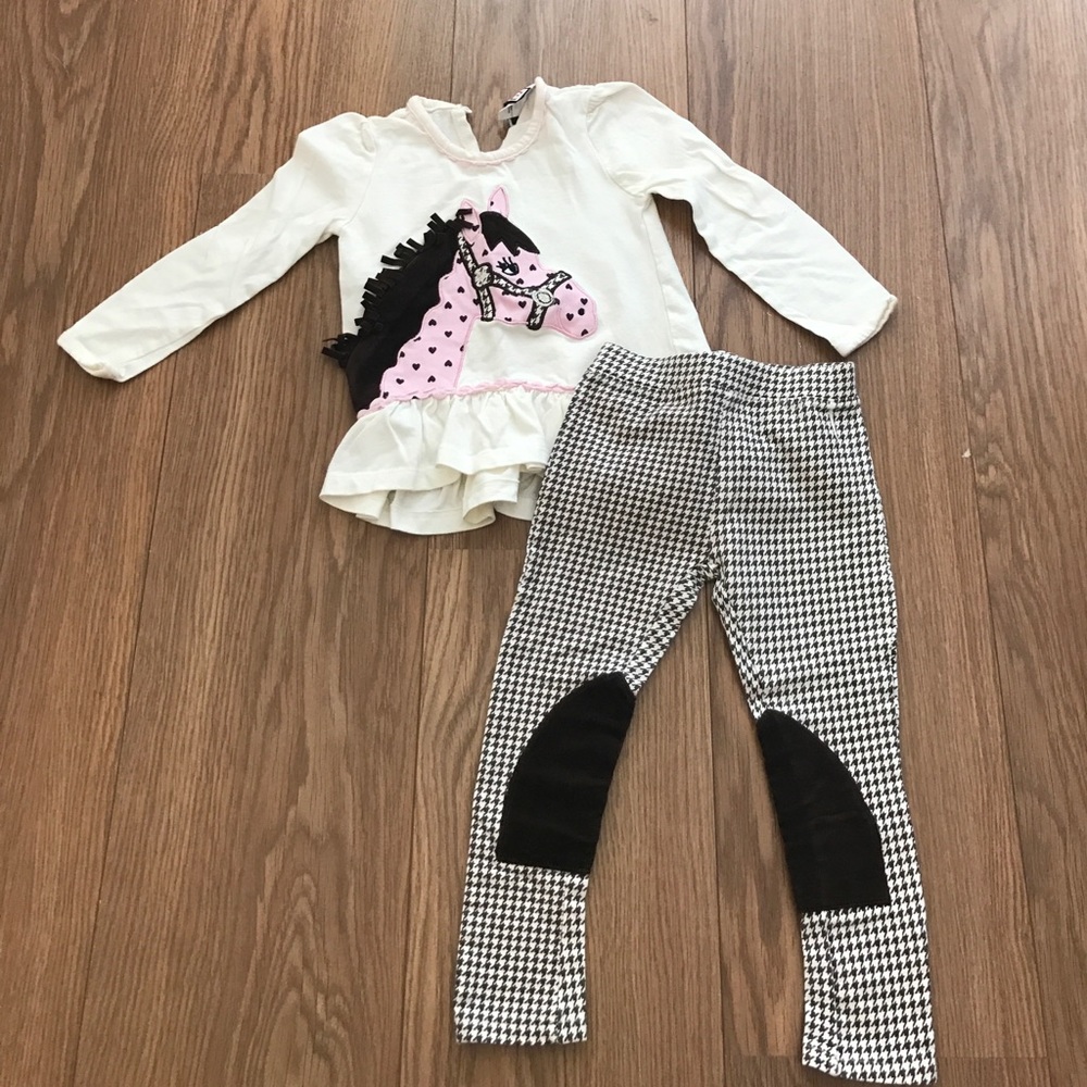 Toddler girl 2T cowgirl outfit.