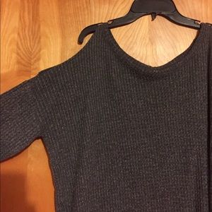 Grey cold-shoulder shirt