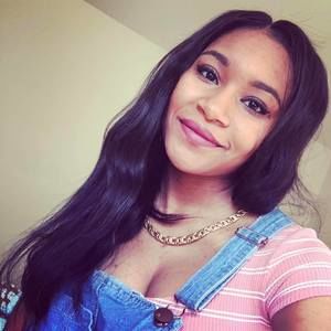 Meet your Posher, Marie