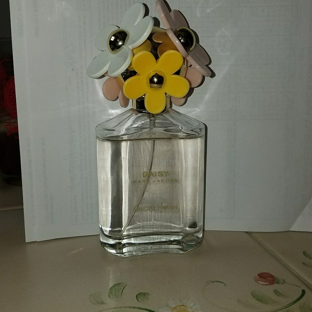 DAISY Marc Jacobs Eau So Fresh