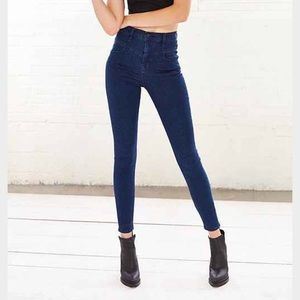 BDG high rise seam jean size 28