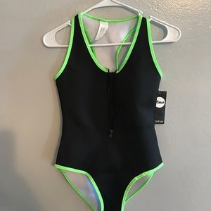 Neoprene racer back swimsuit. 👙☀️