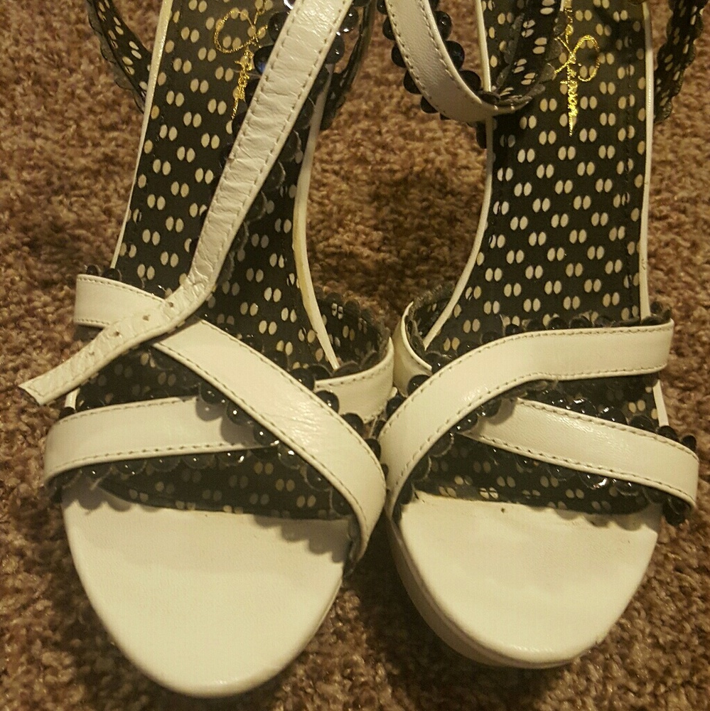 Jessica Simpson heels