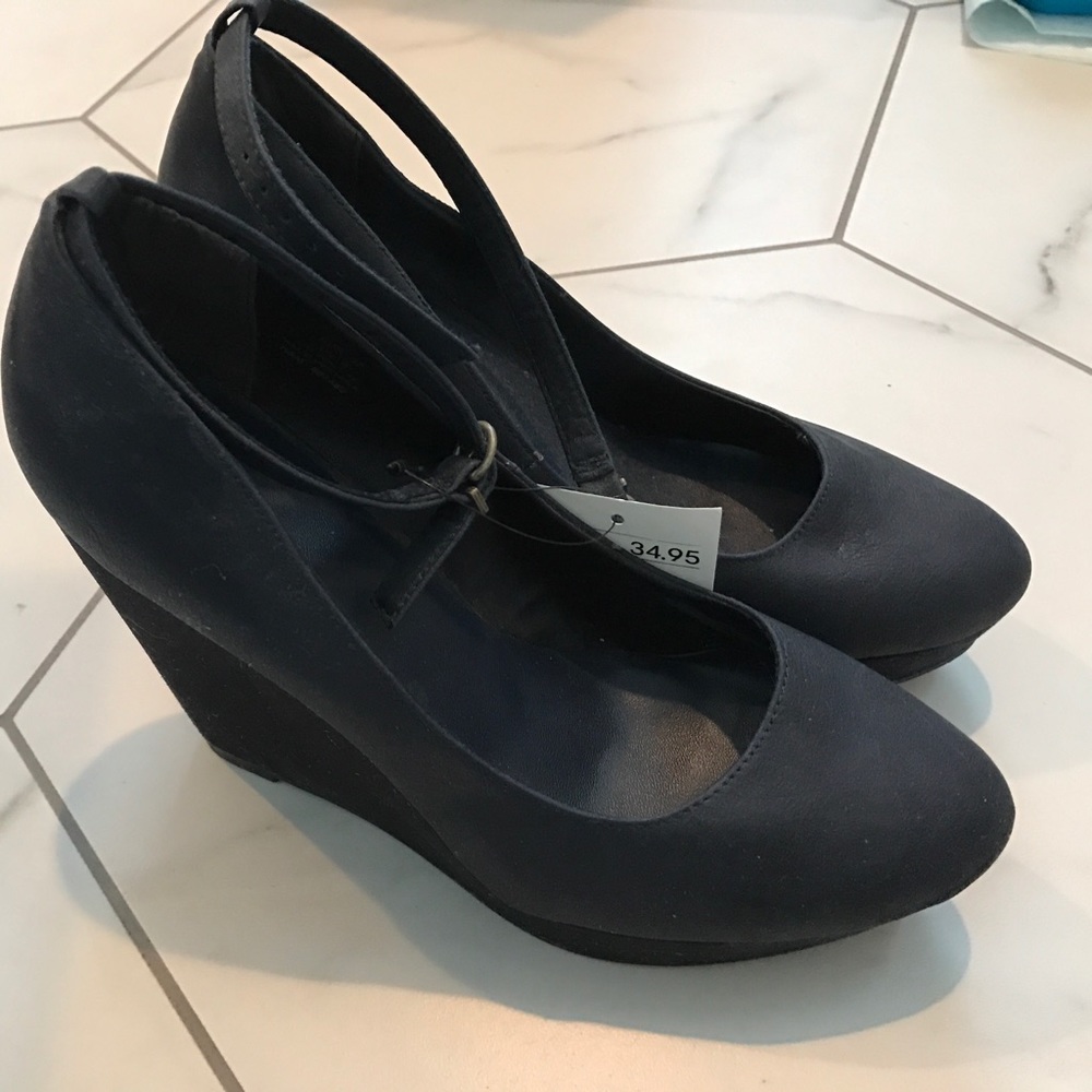 {H&M} navy blue wedges