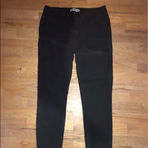 Black skinny jeans size 4