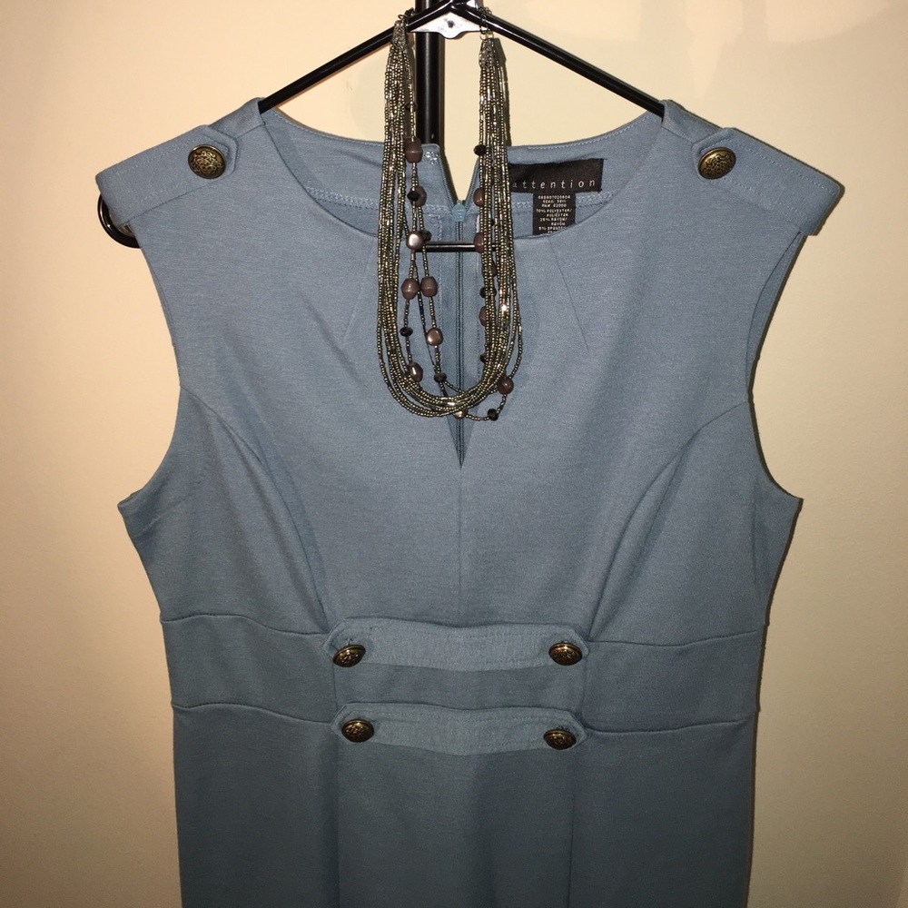 Dress - Picture 3 of 3