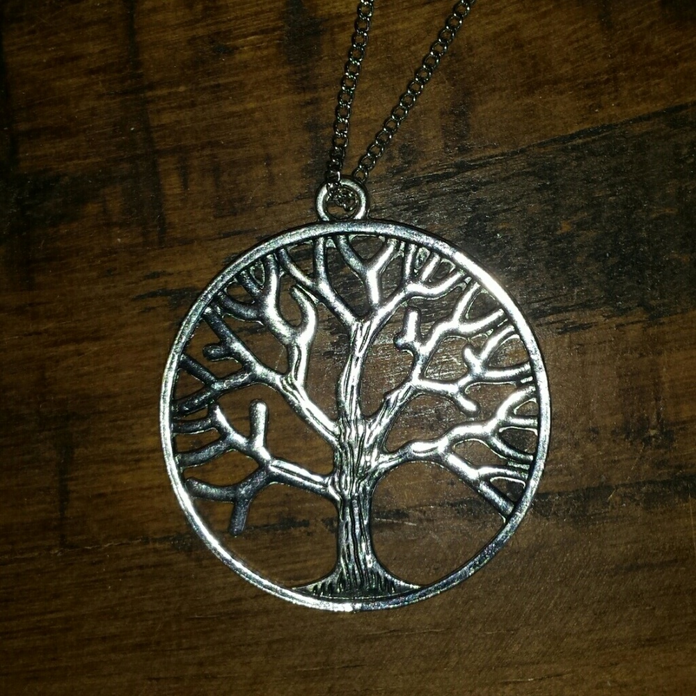 Tree necklace