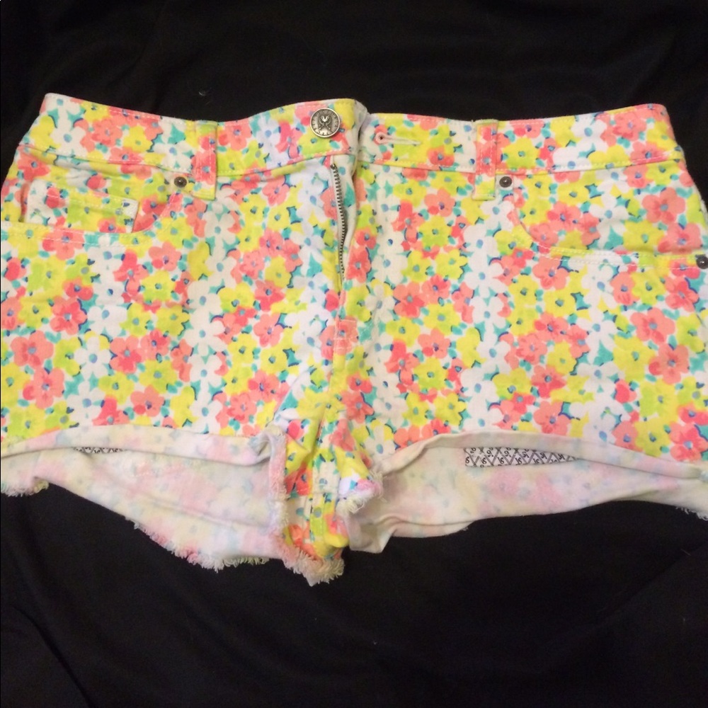 Victoria Secret flower shorts size 8