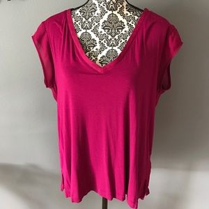 Very cute v-neck top