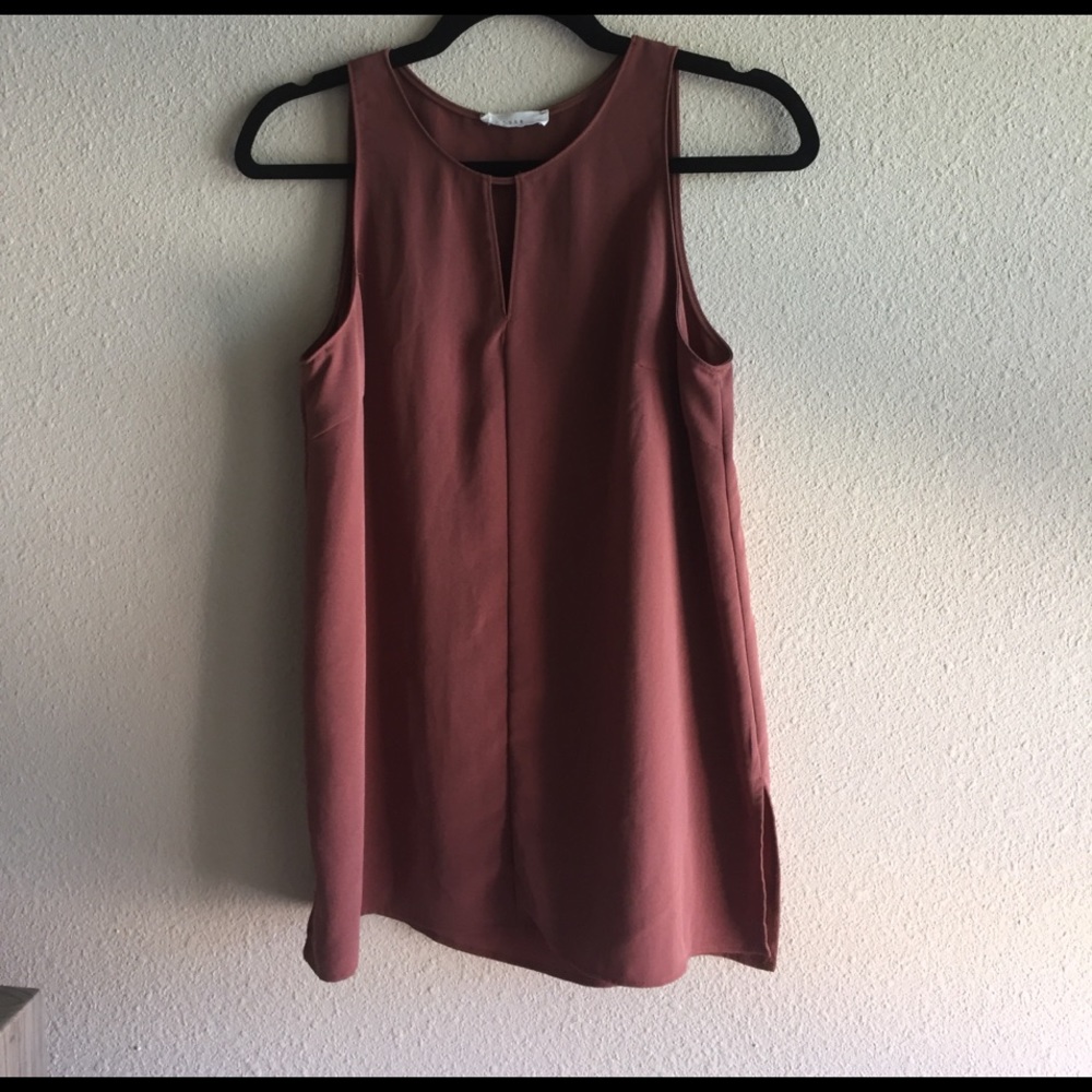 Cute Lush tank with keyhole detail