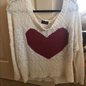 LF oversized sweater with heart detail