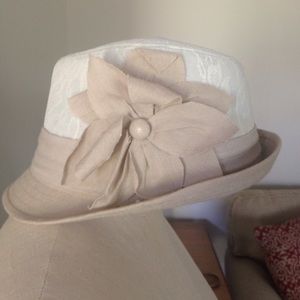 Creme Lacey Flower Fedora Hat