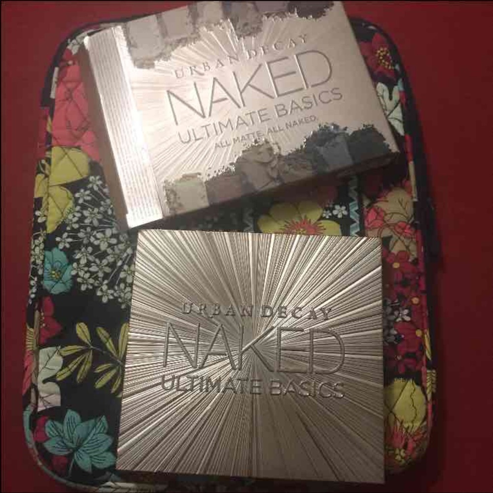 *SOLD *Urban Decay Ultimate Basics