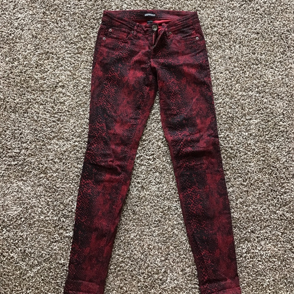 Sexy, fun pants
