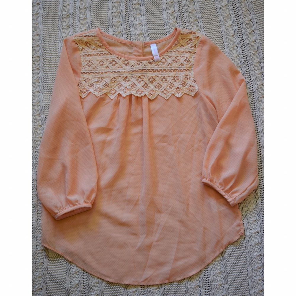Xhilaration Peach Blouse