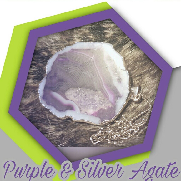 NECKLACE~ PURPLE AGATE  PENDANT with SILVER ACCENT~NEW~🎁🎄Christmas Present🎄🎁 - Picture 2 of 6