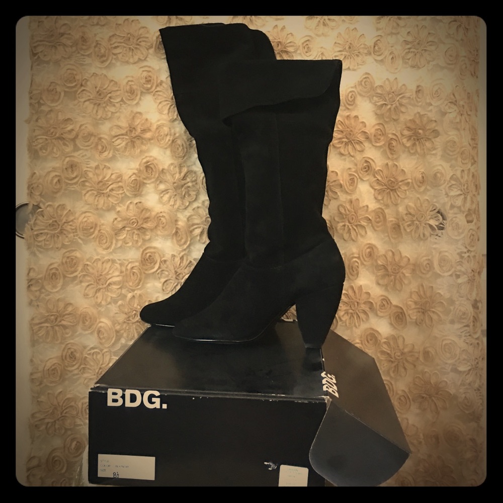 🔥FINAL PRICE🔥Black Suede Knee High Boots 8.5