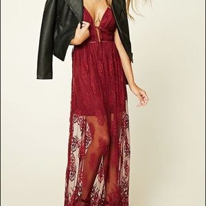 FOREVER21 red lace maxi dress, size L