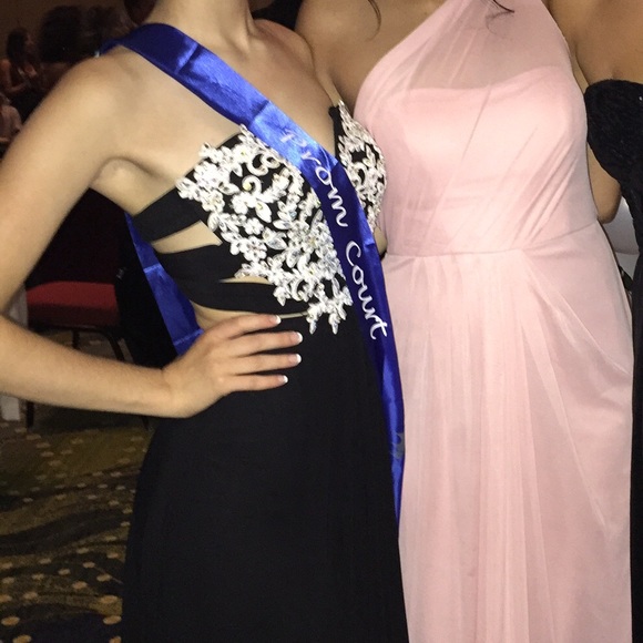 Deja Vu Strapless Prom Dress - Picture 2 of 4