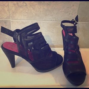 Mesh Slingback Peep Toe Heel. NWT. Size 8.5.