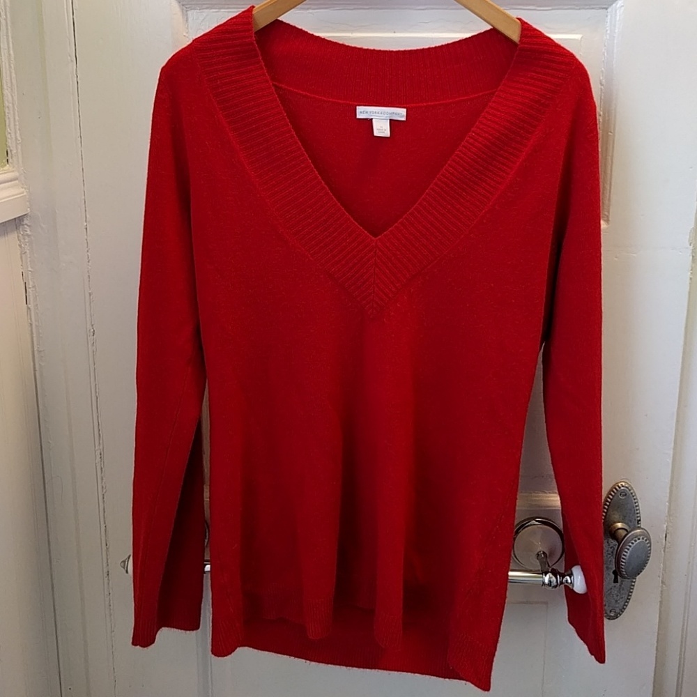 GUC New York & Company Bright Red Pullover Sweater