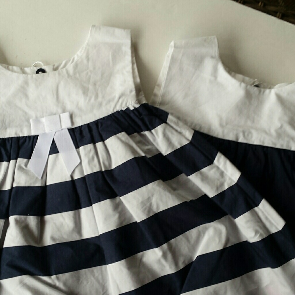 ⚓GIRLS REVERSIBLE DRESS - Picture 4 of 4
