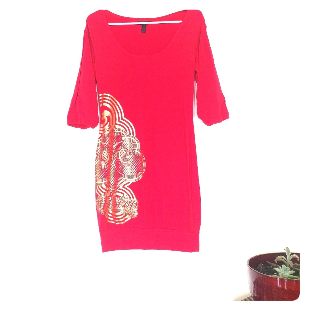 Red dress with gold applique