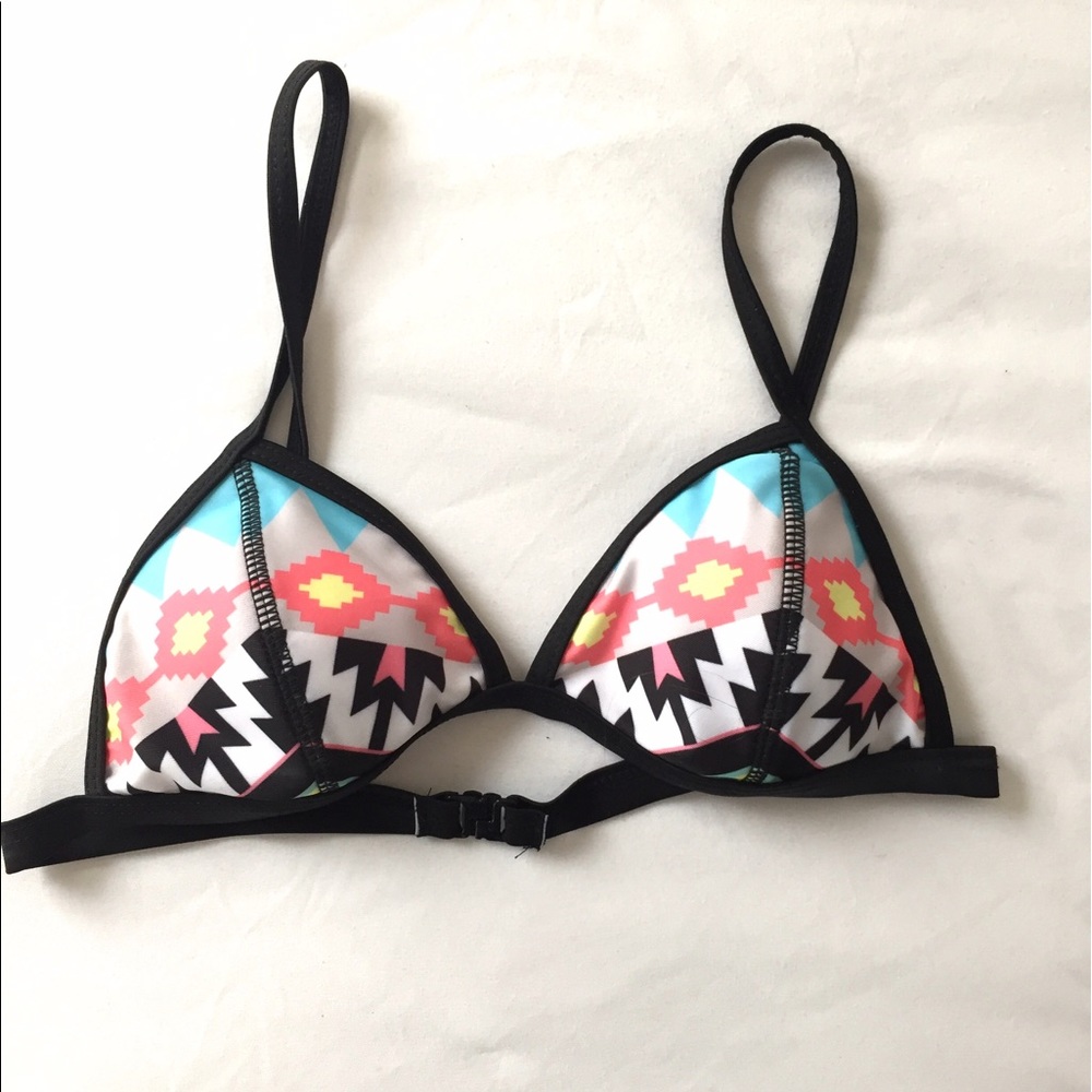 NWOT Aztec Print Bikini Top