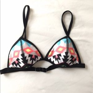 NWOT Aztec Print Bikini Top
