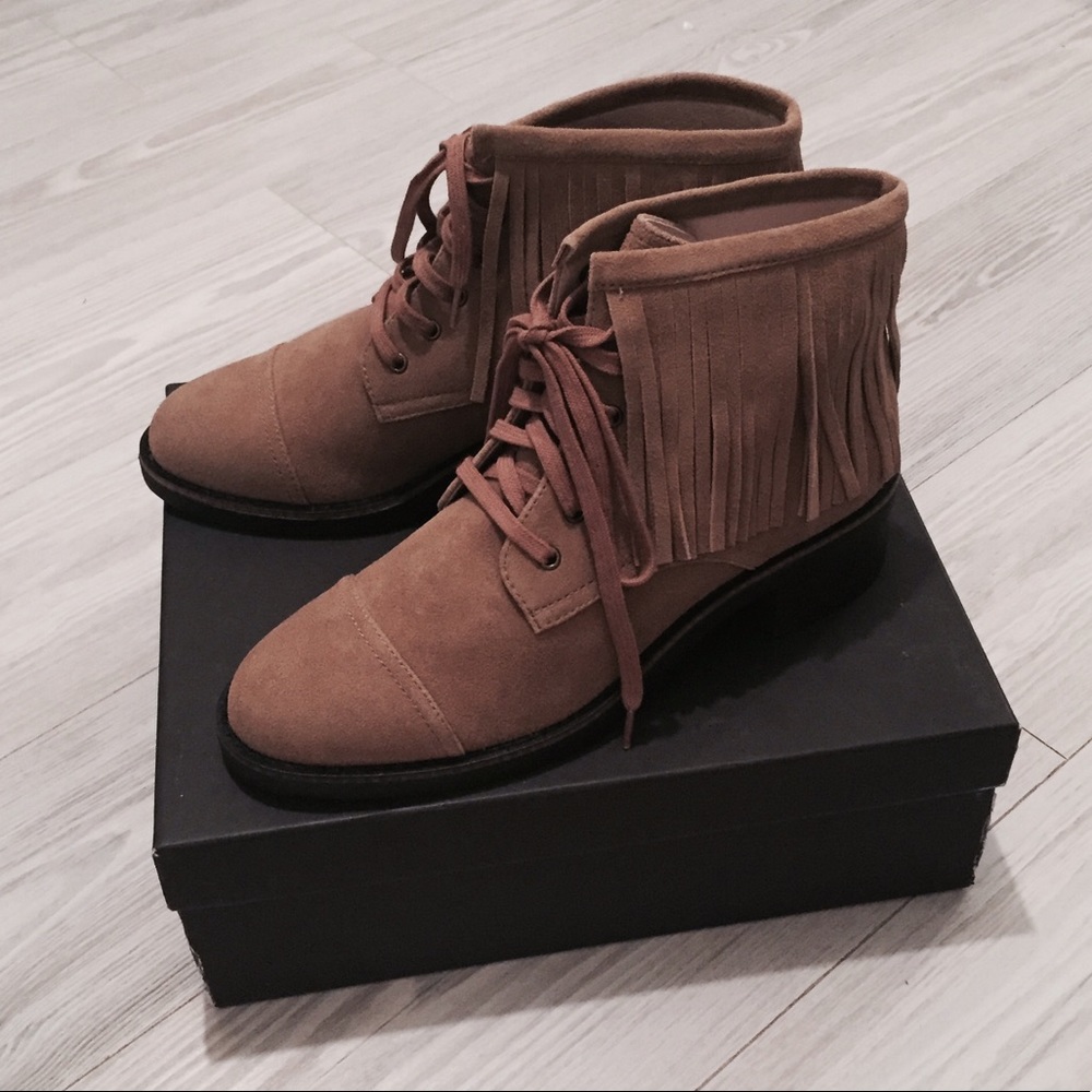 HOUSE OF HARLOW Cutler Fringe Bootie