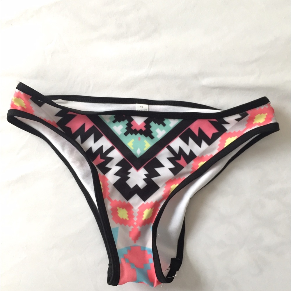NWOT Aztec Print Swim Bottoms