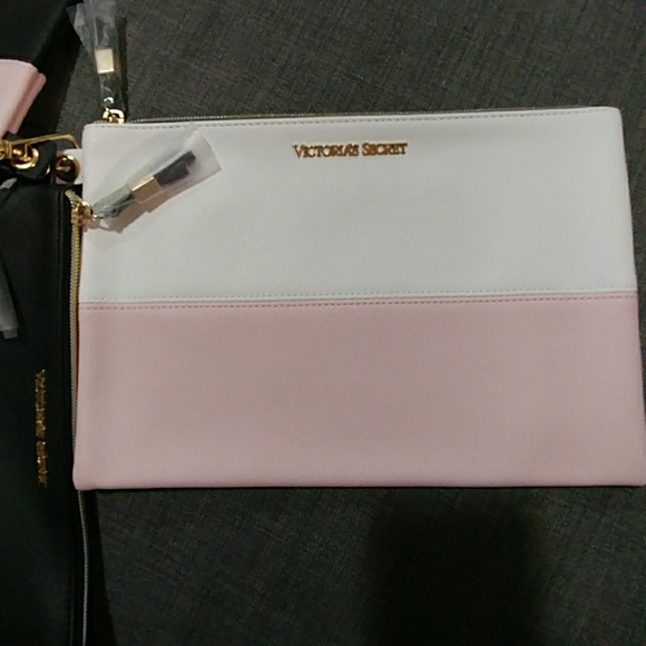 Nwt Victoria's Secret clutch wristlet bag trio - Picture 4 of 7