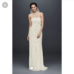 Galina, David's Bridal Wedding Gown