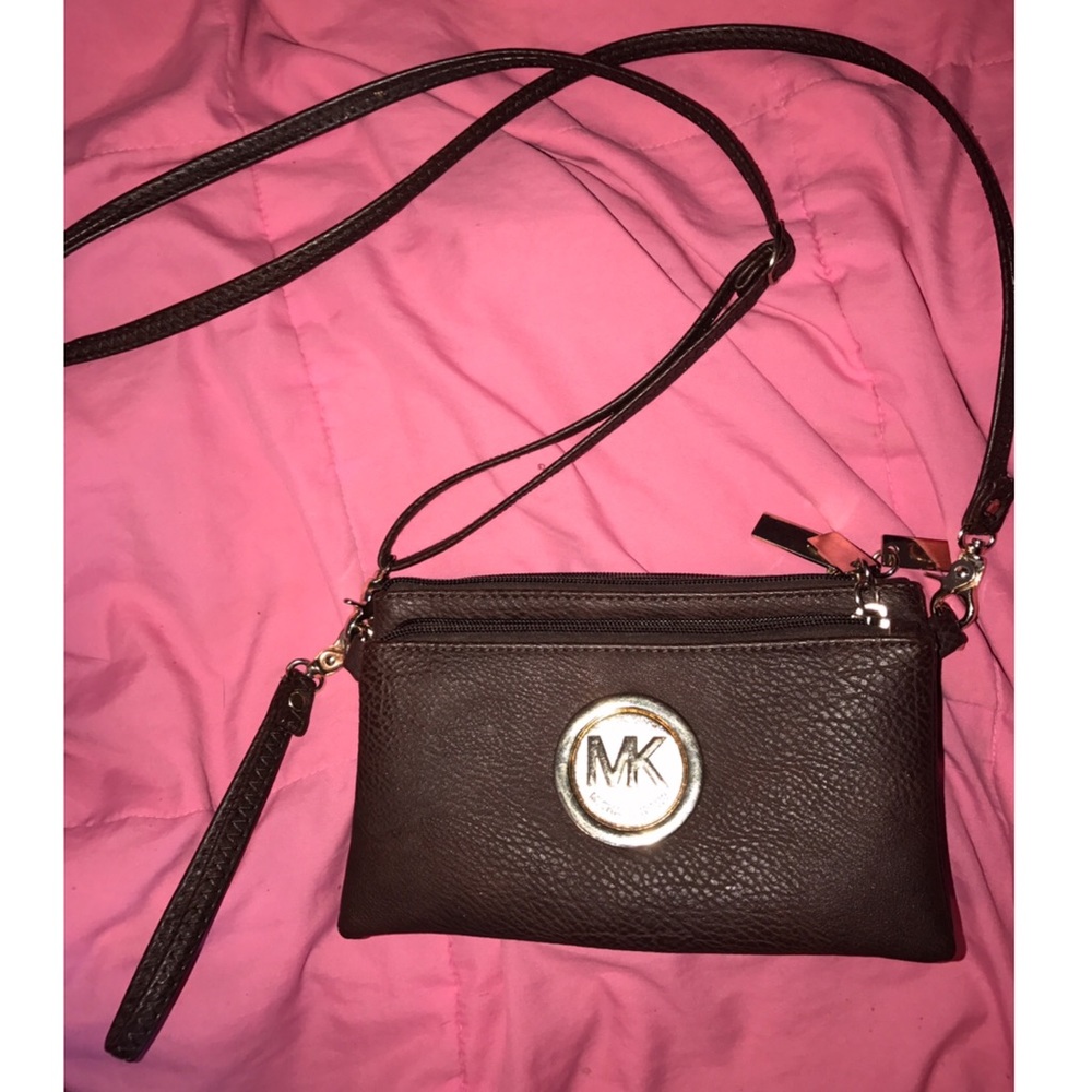 KNOCK OFF Michael Kors purse