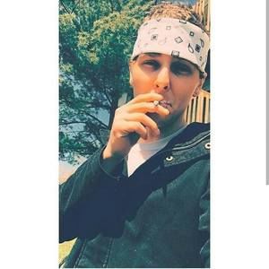 Meet your Posher, Cody