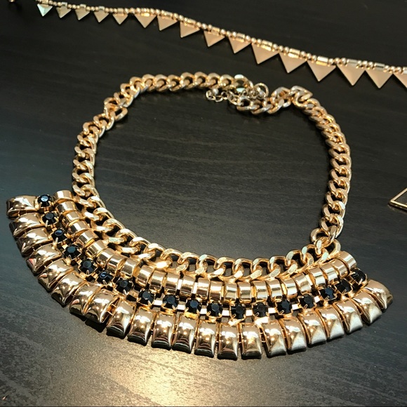 Necklace bundle - Picture 2 of 4