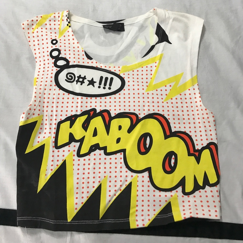 Top shop comic crop top!!