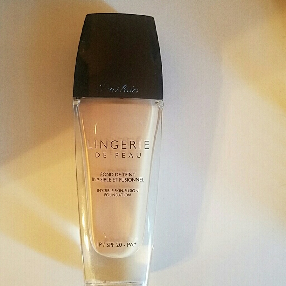 GUERLAIN LINGERIE DE PEAU FOUNDATION
