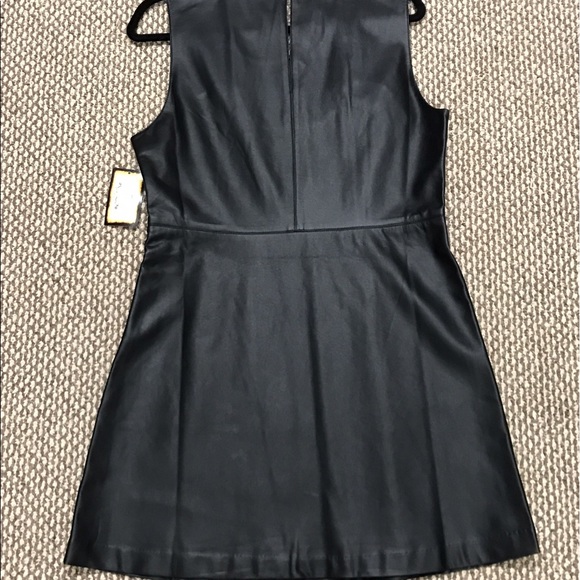 5🌟Rated!! Black "Leather" Dress Sz Large - Picture 3 of 8
