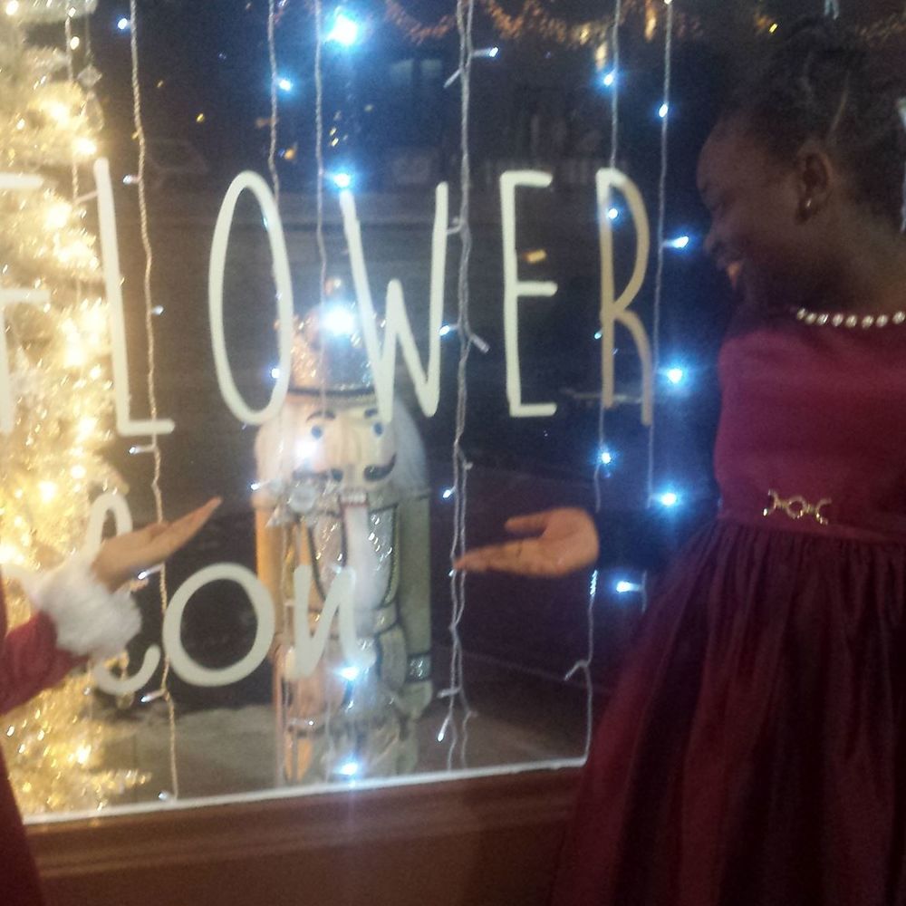 Meet your Posher, Renee