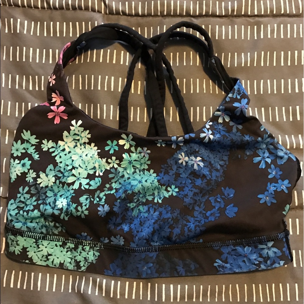Lululemon sports bra!