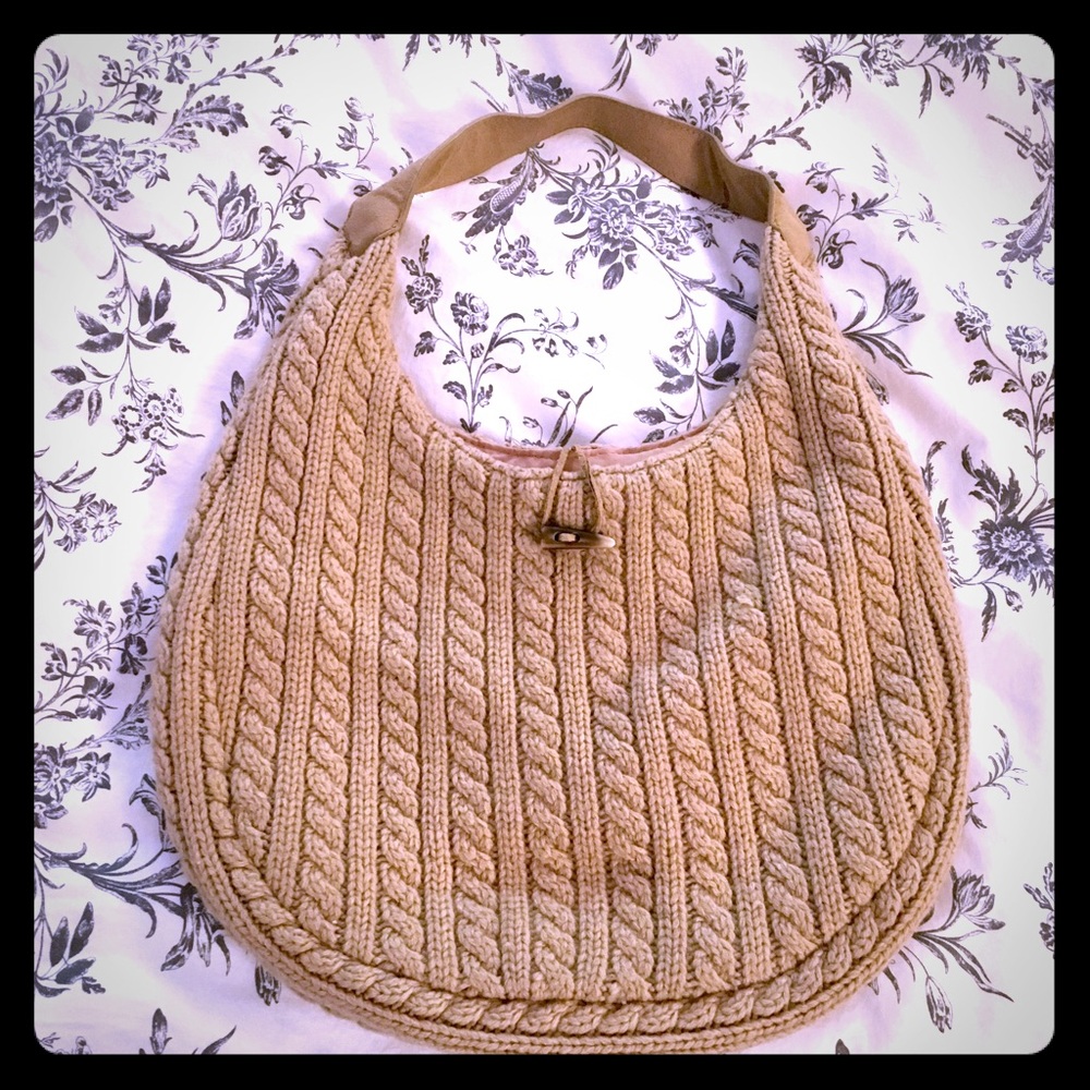 GAP lambswool knit shoulder bag
