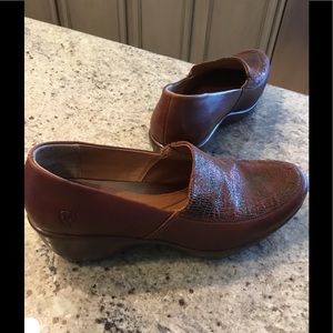 Ariat leather stability shoe NWT and no box